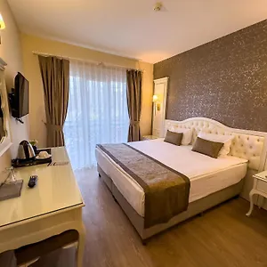 Otel Sarnic Premier